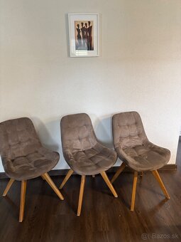 Jedálenský stôl so stoličkami - 2