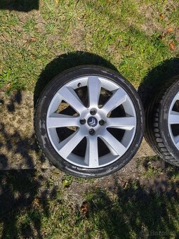 Peugeot 225/40 18 - 2