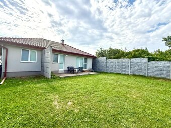 Moderný 4-izbový bungalov-Kokšov Bakša - 2