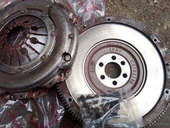 Predám spojku na Ford Galaxy 1.9tdi 85kw - 2