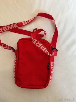 Supreme červená taška - 2