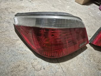 Zadné svetlá bmw e60 predfacelift sedan - 2