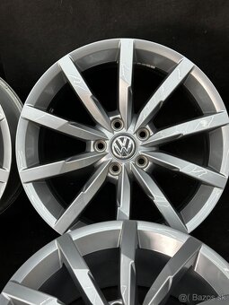 5x112 r18 monterey  Ukážkový stav Passat b8 - 2