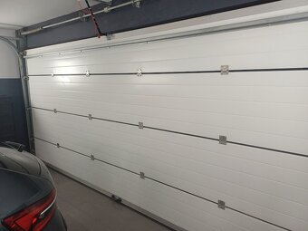 garážová brána - 2