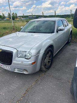 Chrysler 300c - 2