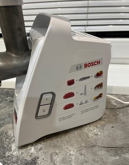 Mlynček na mäso Bosch MFW 3520W - 2