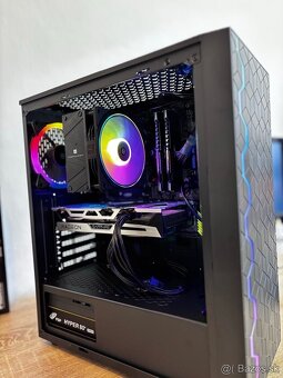 Herné PC: Ryzen 5 5600X, RX 6600 XT, 16GB RAM, 1T NVMe - 2