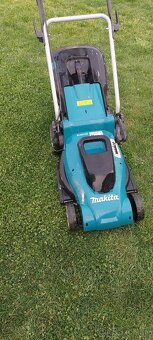 Kosačka Makita elektrická - 2