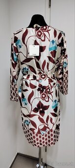 Elegantné šaty v.Uni - 2