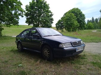 Škoda Octavia - 2