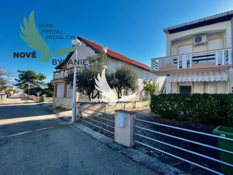 Investičná príležitosť v Chorvátsku, dom 2x apartmán - 2