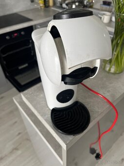 Predam kavovar Dolce Gusto - 2
