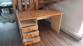 Pisaci stol - 2