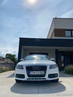 Audi A4 B8 sedan 2.0TDI 105kw. 10/2011 - 2