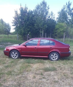 Škoda Octavia - 2