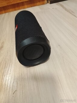 JBL flip4 - 2