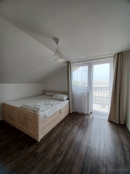 Izba na prenájom s parkovacím miestom - 2
