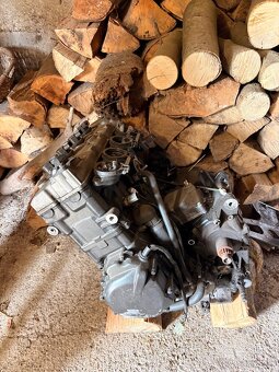 Motor n731 GSR 600 - 2