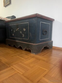 Starožitna truhlica - 2