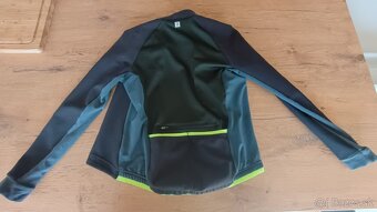 chlapčenska cyklistická bunda 141/150 veľkosť - 2