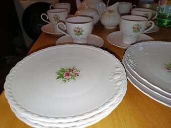 RUŽOVÝ PORCELÁN : TIRSCHENREUTH - 2