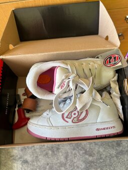 Detské odrazacie tenisky - 2