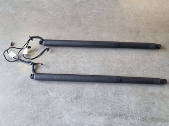 Elektrický tlmič kufra Škoda Oktavia 3 5E9827851F/5E9827852F - 2