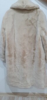 Mango CHILLY kožúšok – veľkosť M, ako nový
- 2