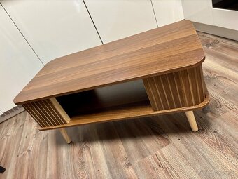 Konferenčný stolík - 2