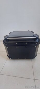 Horný, hliníkový kufor GIVI TREKKER OUTBACK 42 L - 2