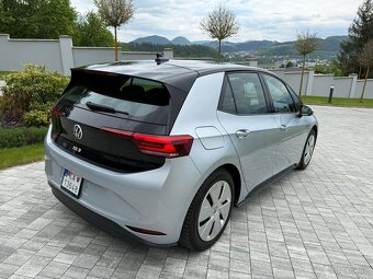 Volkswagen ID3 - 2
