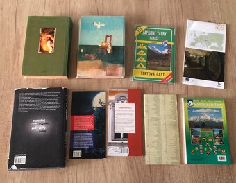 Obyčajná tvár, Tatry, mapy, Babička, Tisícročná včela - 2