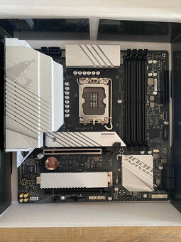 B760M AORUS ELITE AX - 2