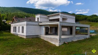 Znížená cena - Výnimočná novostavba rodinného domu - 2