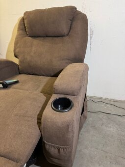 MASÁŽNE POLOHOVATEĽNÉ KRESLO S VYKLÁPANÍM - UNIZDRAV - 2