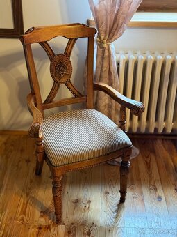 Predám jedálenský set – masívny malajský dub - 2