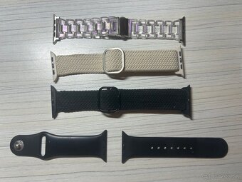 Apple Watch SE 44mm + 4 remineky - 2