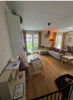 PREDAJ - Zariadený rodinný dom v tichej časti Stupavy - 2