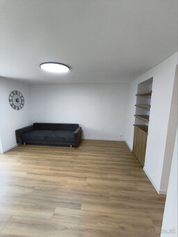 Štýlový 2-izbový byt na prenájom v Krompách - 2