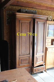 12 x starožtné kusi nábytku - 2