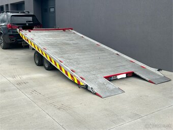 Autoprepravník Vezeko - 2