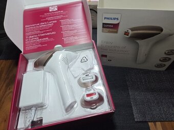 Philips Lumea IPL 9000 - 2