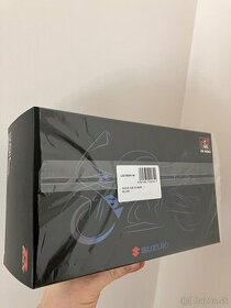 Suzuki GSX-R 1000R LCD 1/12 - 2