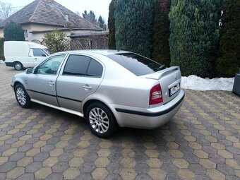Skoda Octavia - 2