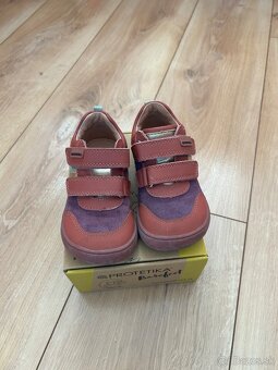 Dievčenské protetika barefoot(jarné) - 2