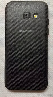 Samsung Galaxy A3 2017 Dual SIM - 2