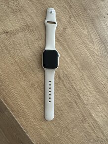 Apple Watch Series 7 41 mm Hviezdne biely hliník - 2
