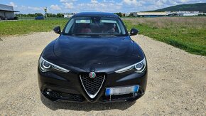 REZERVOVANÉ.  Alfa Romeo Stelvio 2.2 diesel - 2