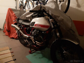 Moto Guzzi V7 II Stornello - 2
