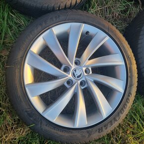 Turbine alu Superb III 235/45/18 - 2